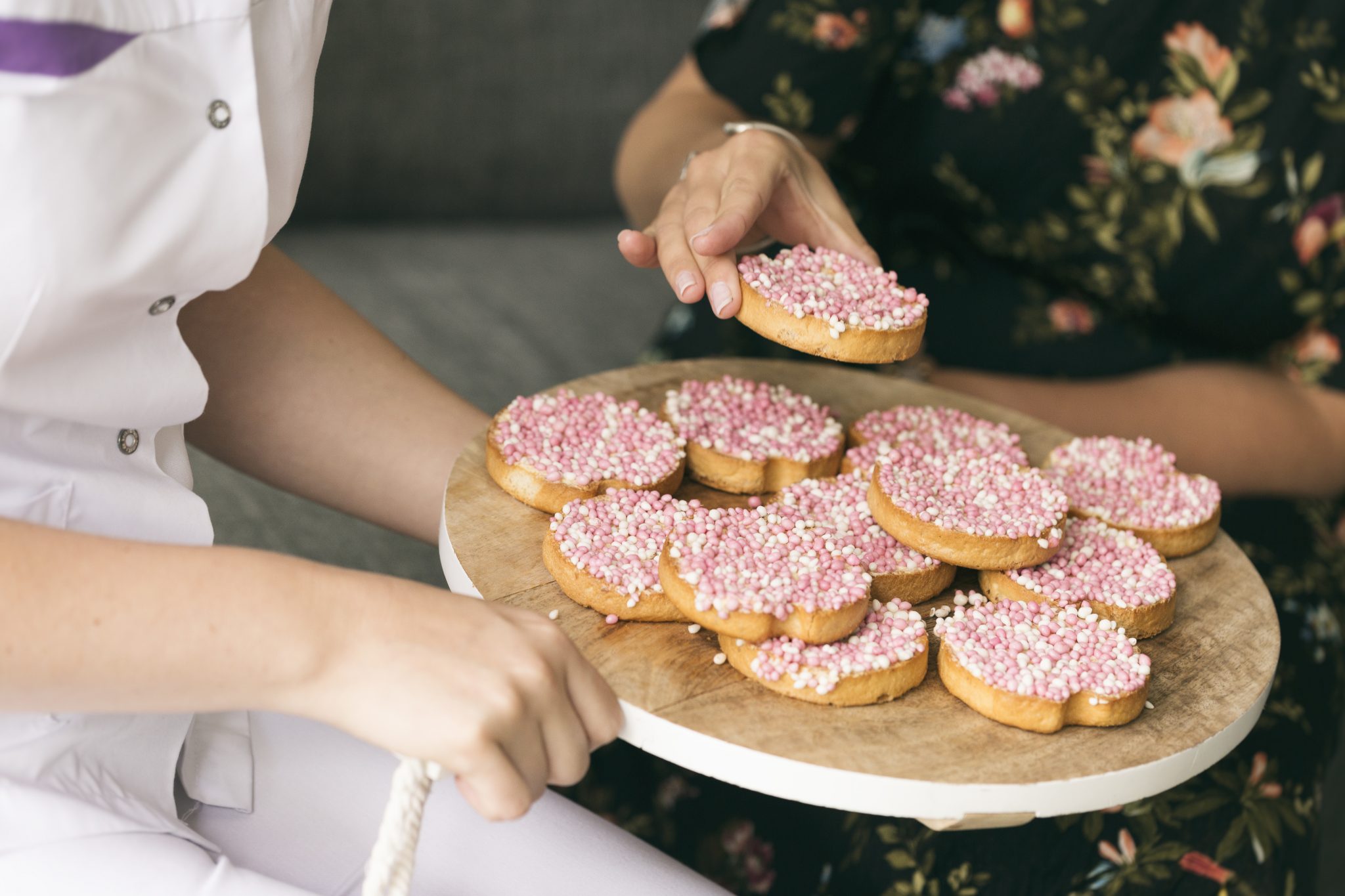 kraaktraktaties - beschuit met muisjes