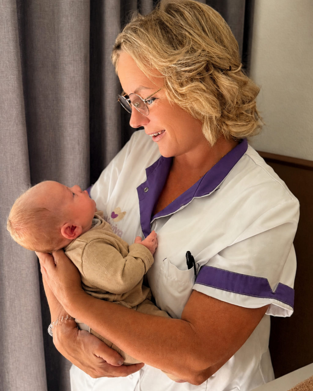 Jacqueline met baby.