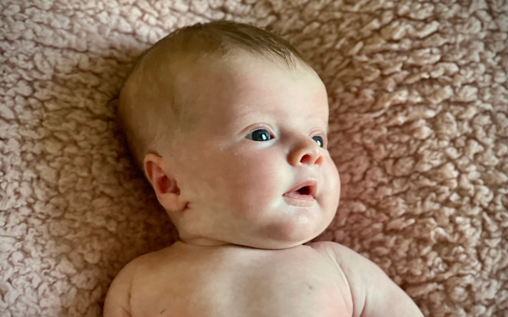 baby voor naviva kraamzorg.