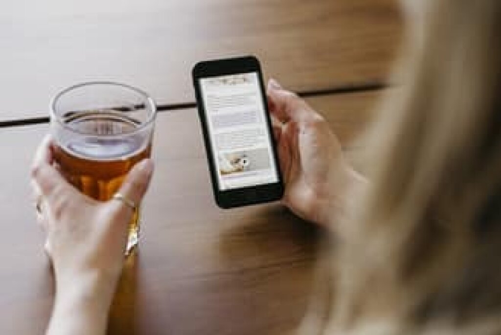 Naviva kraamzorg nieuw leven app.